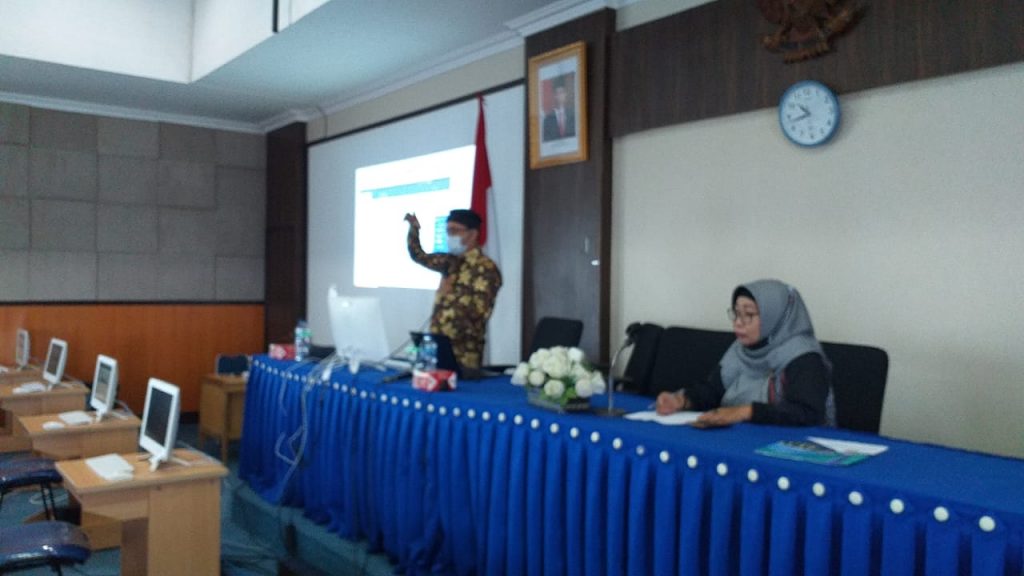 Workshop Pengembangan E-Learning “Model Pembelajaran Blended Learning”