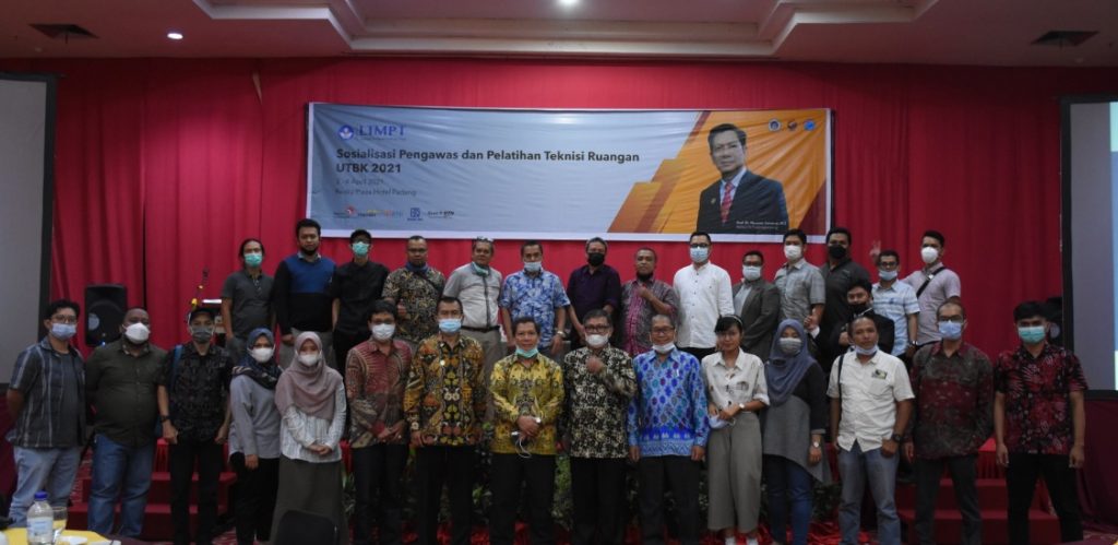 SOSIALISASI PENGAWAS DAN PELATIHAN TEKNISI RUANGAN UTBK 2021 ISI PADANGPANJANG ROCKY PLAZA HOTEL, 3 S.D 4 APRIL 2021