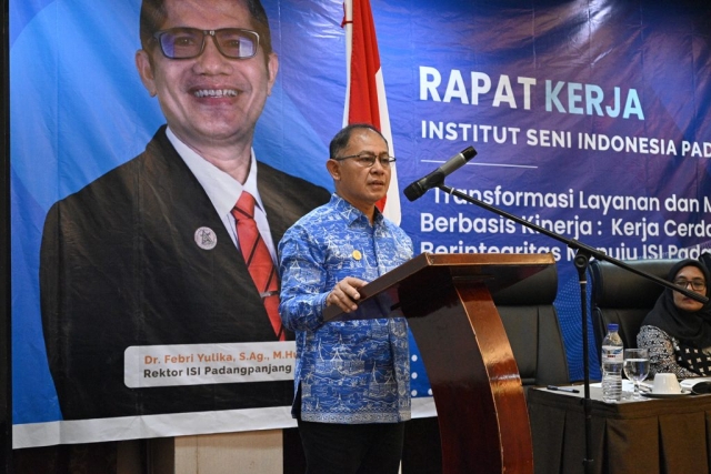 Laporan Ketua Pelaksana