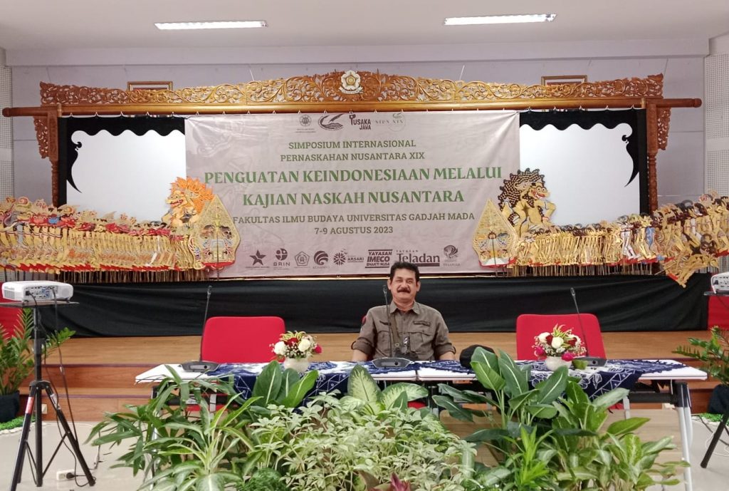 Tatang RM di Simposium Internasional Pernaskahan Nusantara XIX