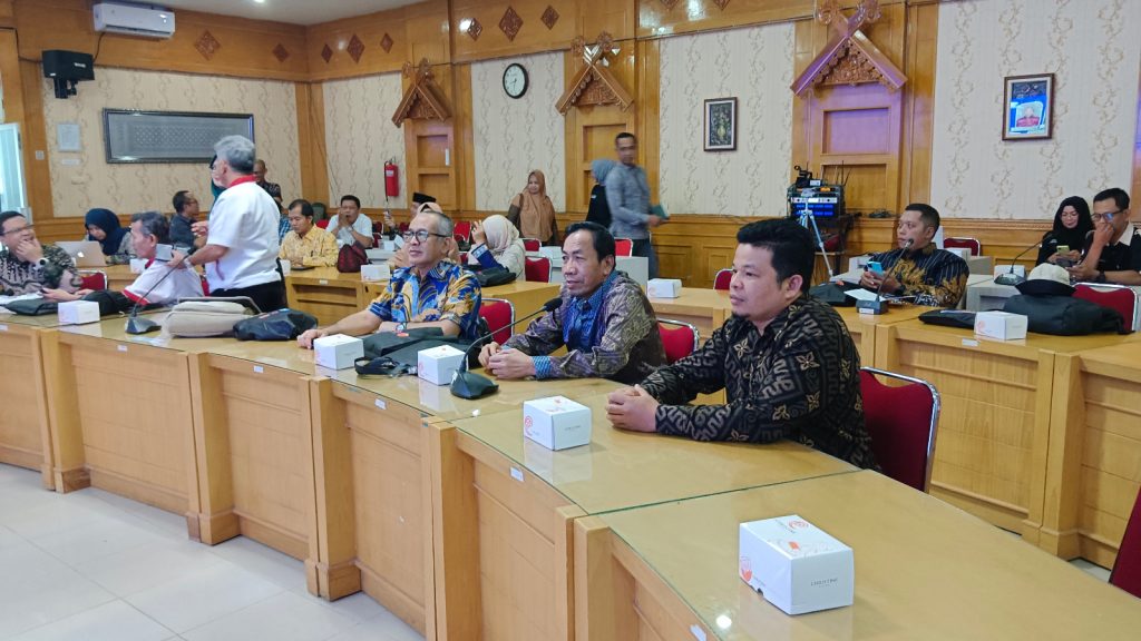 Menyongsong Kolaborasi: Sekretaris LP2M ISI Padangpanjang Mengikuti Rapat Kerja Forum KKN Bersama BKS–PTN Wilayah Barat di Universitas Jambi