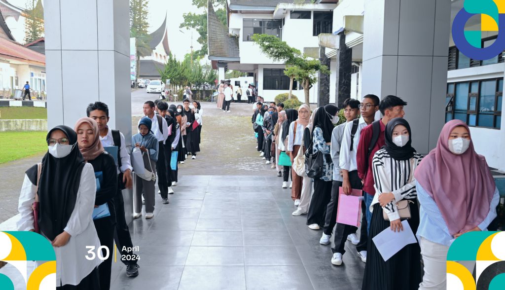 Pelaksanaan & Monitoring UTBK Hari Pertama di Institut Seni Indonesia Padangpanjang