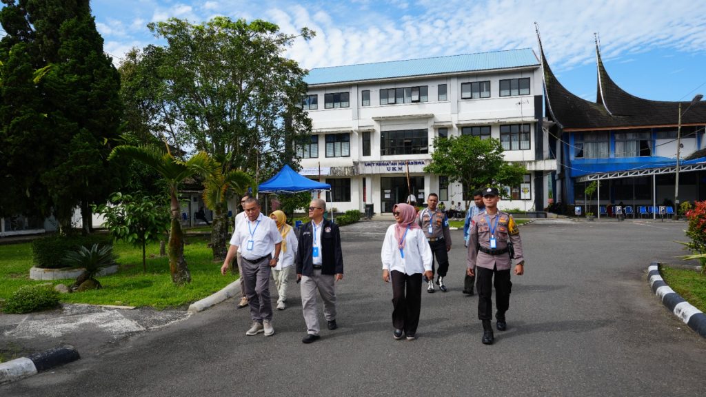 “Monev UTBK: Komitmen ISI Padangpanjang Menyajikan Pelayanan Berkualitas”