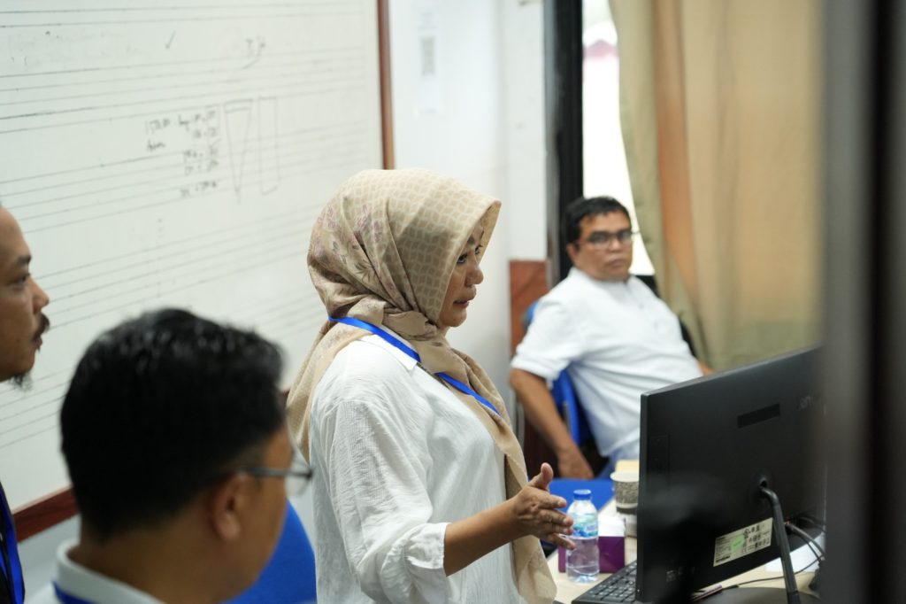 “Tanggap dan Tenang: Aksi Cepat Panitia UTBK Saat Gempa Mengguncang”: