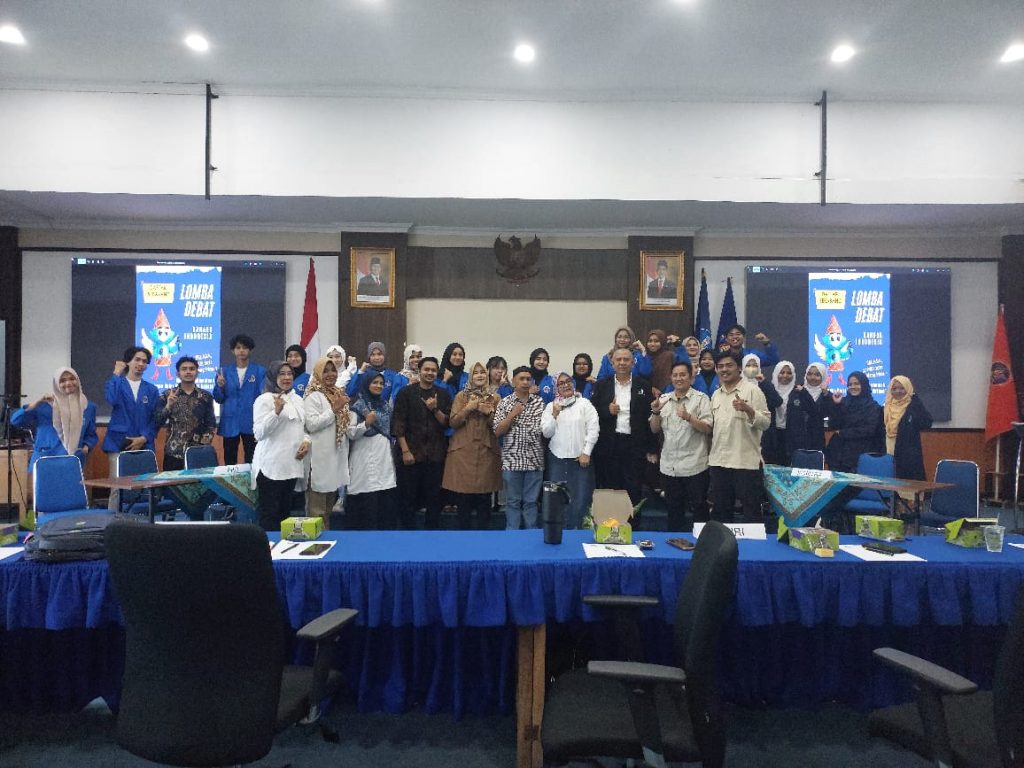 MELALUI DEBAT BAHASA INDONESIA, ISI PADANGPANJANG DORONG PEMBANGUNAN NALAR KRITIS MAHASISWA