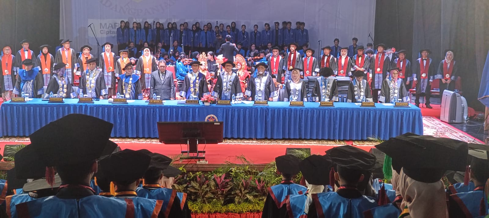 239 Lulusan ISI Padangpanjang Resmi Diwisuda, Rektor Tekankan Peran Alumni dalam Akreditasi dan Pengabdian